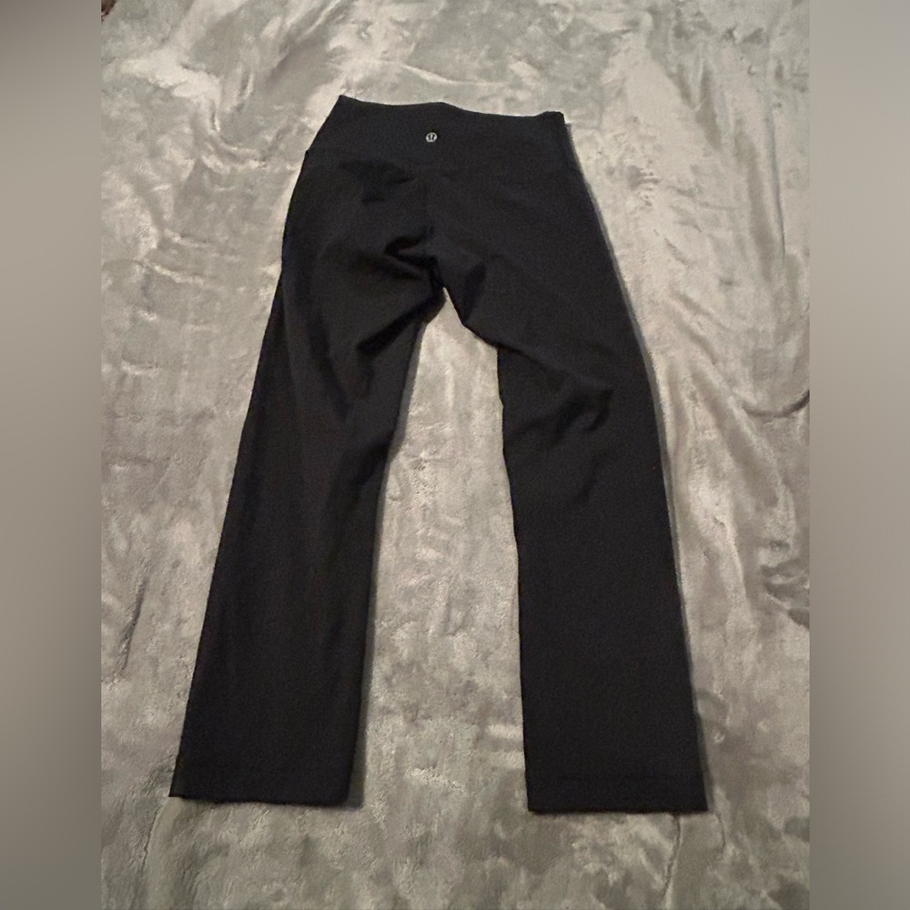 Lulu lemon wonder under cropped. Never worn